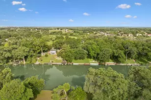 360 Shangrila Ln, New Braunfels, TX 78130 - Photo 30
