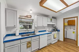 360 Shangrila Ln, New Braunfels, TX 78130 - Photo 20