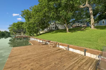 360 Shangrila Lane, New Braunfels, TX 78130 - Photo 2