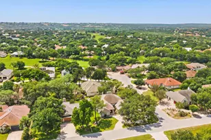 1322 Hi Cir N, Horseshoe Bay, TX 78657 - Photo 4