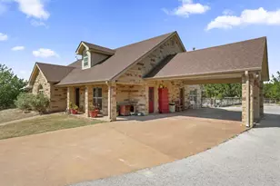 2804 County Rd 1045, Lampasas, TX 76550 - Photo 4