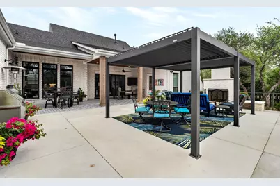 305 Spicewood Trails Dr, Spicewood, TX 78669 - Photo 16