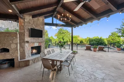 205 Hi Ridge Rd, Horseshoe Bay, TX 78657 - Photo 26
