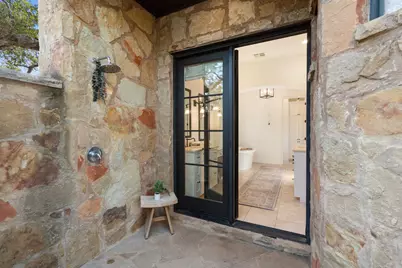 205 Hi Ridge Rd, Horseshoe Bay, TX 78657 - Photo 18
