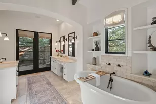 205 Hi Ridge Rd, Horseshoe Bay, TX 78657 - Photo 16