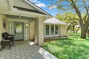 703 Red Sails, Horseshoe Bay, TX 78657 - Photo 4