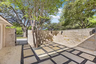 703 Red Sails, Horseshoe Bay, TX 78657 - Photo 8