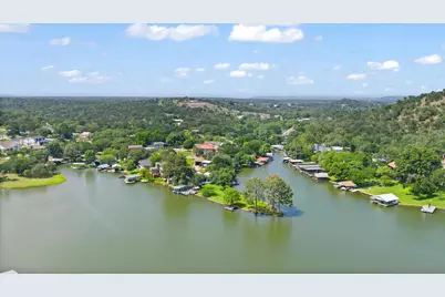 327 Mountain View Drive, Sunrise Beach, TX 78643 - Photo 34
