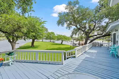327 Mountain View Drive, Sunrise Beach, TX 78643 - Photo 8