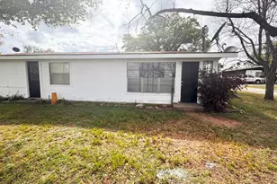 105 Lake Breeze Dr, Buchanan Dam, TX 78609 - Photo 4