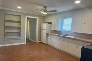 3851 Hermosa Dr, Kingsland, TX 78639 - Photo 8