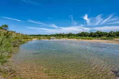 201A W Riverside Drive, Llano, TX 78643 - Photo 18