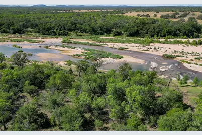 201A W Riverside Drive, Llano, TX 78643 - Photo 10