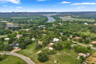 210 N River Oaks Dr, Burnet, TX 78611 - Photo 8