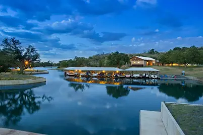 814 The Trails Pkwy Parkway, Horseshoe Bay, TX 78657 - Photo 28