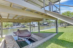 702 Liveoak, Kingsland, TX 78639 - Photo 8