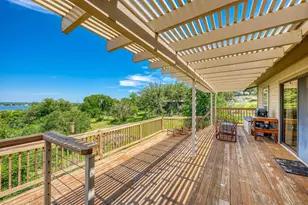 203 Mountain Top, Sunrise Beach, TX 78643 - Photo 8