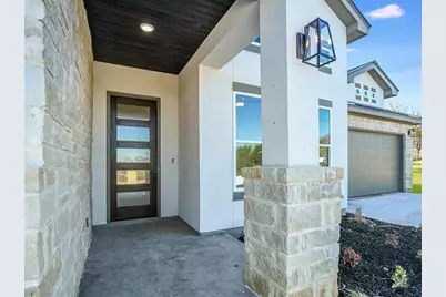 717 Indian Paint, Horseshoe Bay, TX 78657 - Photo 2