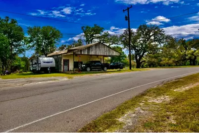 7908 County Road 404, Spicewood, TX 78669 - Photo 16