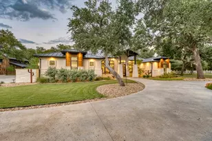 417 Haney Trce, Horseshoe Bay, TX 78657 - Photo 1