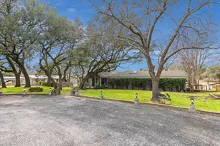 325 Co Rd 136C, Kingsland, TX 78639 - Photo 6