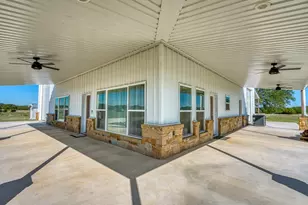 224 Blackbuck Rdg Dr, Lampasas, TX 76550 - Photo 8
