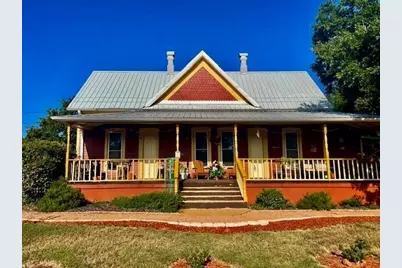 1307 Wright Street, Llano, TX 78643 - Photo 4