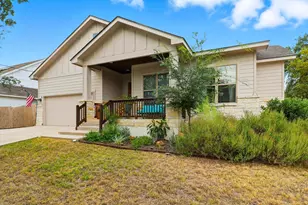 103 Kings Way, Horseshoe Bay, TX 78657 - Photo 2