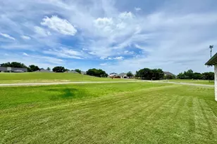 148 Nelson Pl, Meadowlakes, TX 78654 - Photo 32