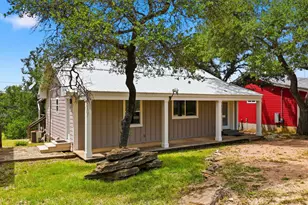 402 Laurel Ln, Burnet, TX 78611 - Photo 2