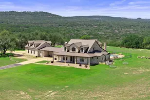 297 Kylie Rae Ct, Round Mountain, TX 78636 - Photo 2