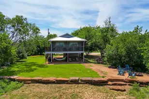 2433 Co Rd 102, Llano, TX 78643 - Photo 44