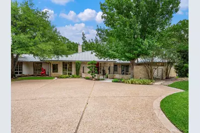 115 Nimrod, Horseshoe Bay, TX 78657 - Photo 4