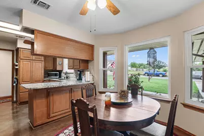 1304 Sunset Drive, Marble Falls, TX 78654 - Photo 6