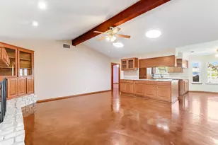 1304 Sunset Dr, Marble Falls, TX 78654 - Photo 6