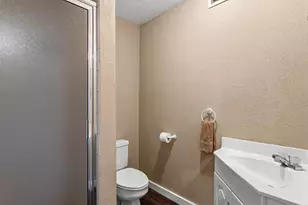 100 Vista Hermosa, Burnet, TX 78611 - Photo 6