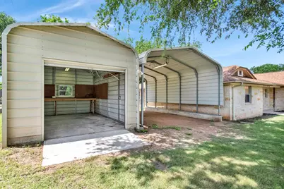279 Skyview, Kingsland, TX 78639 - Photo 18
