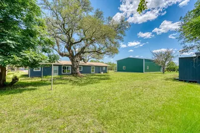 909 Circle Drive, Sunrise Beach, TX 78643 - Photo 8