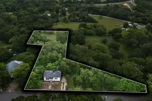 1007 S Pierce St, Burnet, TX 78611 - Photo 2
