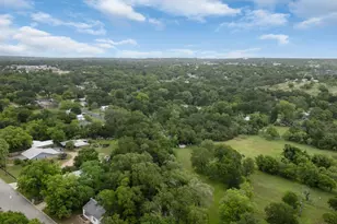 1007 S Pierce St, Burnet, TX 78611 - Photo 24