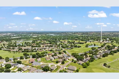 417 Spyglass St, Meadowlakes, TX 78654 - Photo 38