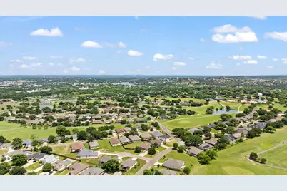 417 Spyglass St, Meadowlakes, TX 78654 - Photo 44