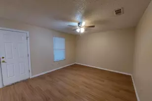 906 Lewis, Burnet, TX 78611 - Photo 2