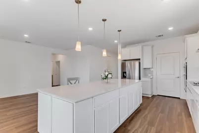 185 Slenderleaf Drive, Marble Falls, TX 78654 - Photo 6