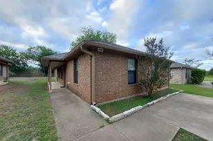 403 Avenue S, Marble Falls, TX 78654 - Photo 1