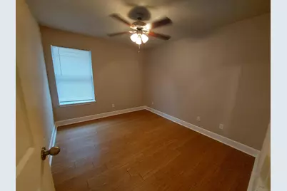 706 B Claremont, Marble Falls, TX 78654 - Photo 4