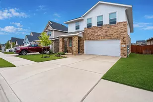 197 Standing Rock Ln, Marble Falls, TX 78654 - Photo 2