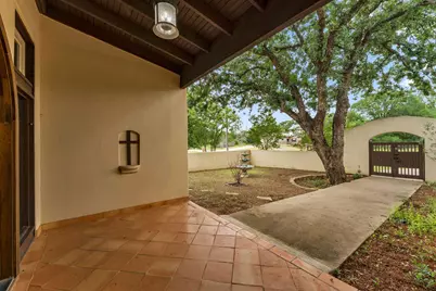 111 Woodlawn Drive, Kingsland, TX 78639 - Photo 8