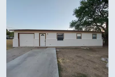 1611 Second St, Marble Falls, TX 78654 - Photo 1