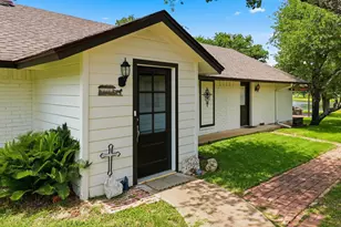 115 Sunset Cir, Burnet, TX 78611 - Photo 6